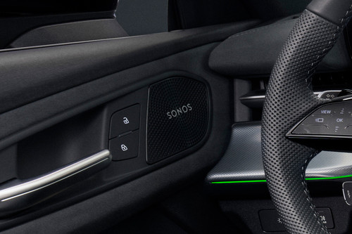 Speakers View of Audi Q3 2026