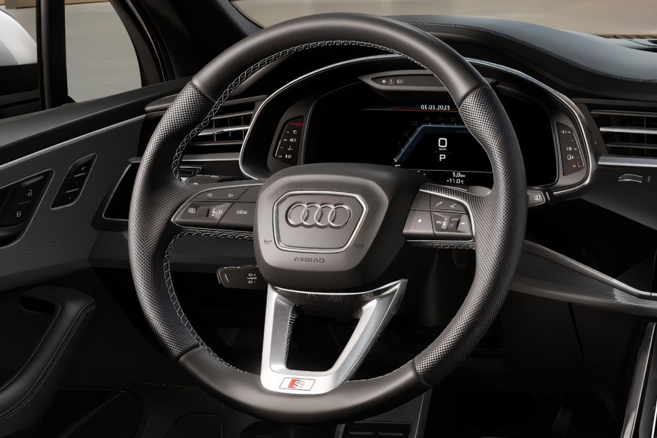 Audi SQ7 Steering Wheel in UAE