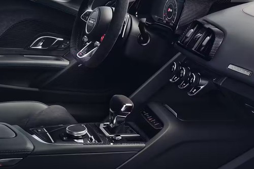 Audi R8 Coupe Gear Shifter