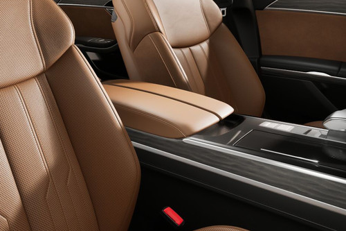 A8 Front Center Divider