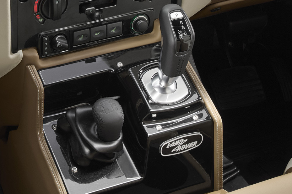 Land Rover Classic Defender Gear Shifter in UAE