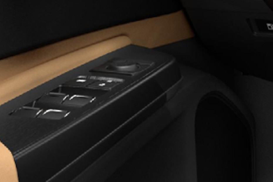 Lexus ES Drivers Side In Side Door Controls in UAE