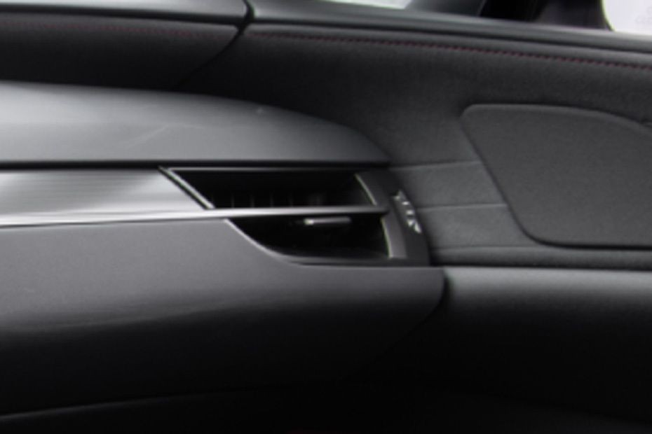 RX Hybrid Front Side Ac Vents in UAE