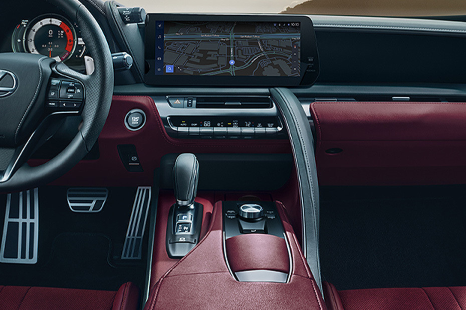 LC 2026 Center Console in UAE