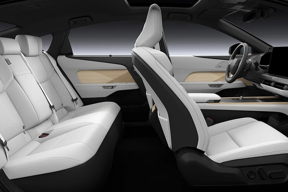Lexus ES Hybrid 2026 Front And Rear Seats Together