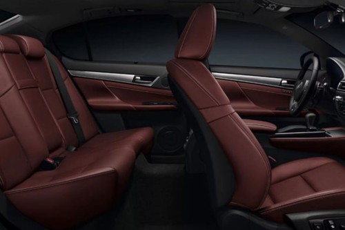 Lexus GS Hybrid Rd Row Seat