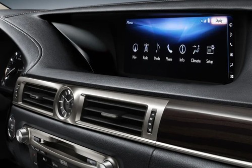 Side AC Controls of Lexus GS Hybrid