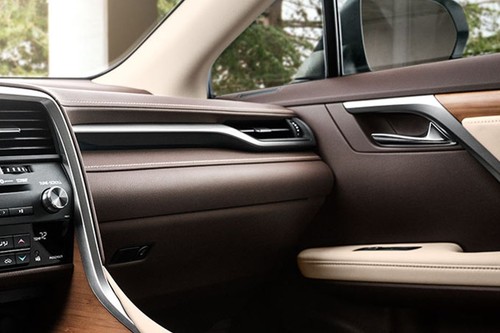 RX L Front Side Ac Vents