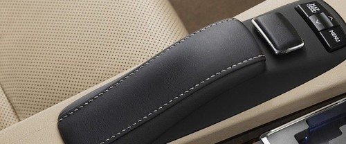 ES 2016 Front Center Divider