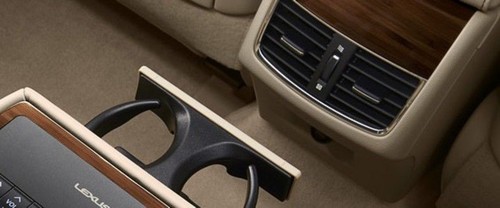 ES 2016 Rear AC Controls