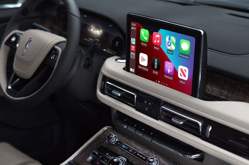 Aviator (2023-2024) touch screen