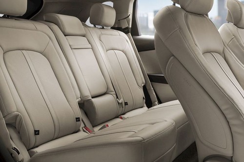 Lincoln MKX Rear Seats