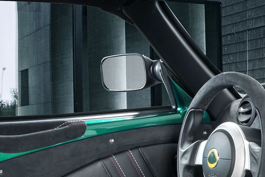 Lotus Exige Passengers View in UAE