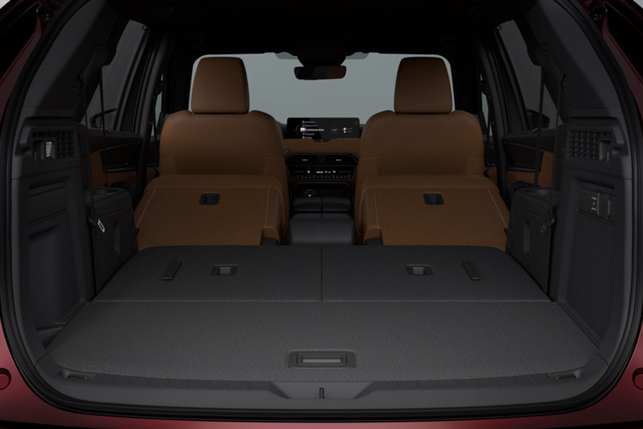 Folding Seats of Mazda CX-90 in UAE