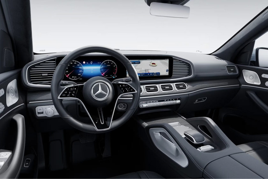 Dashboard View of GLS-Class