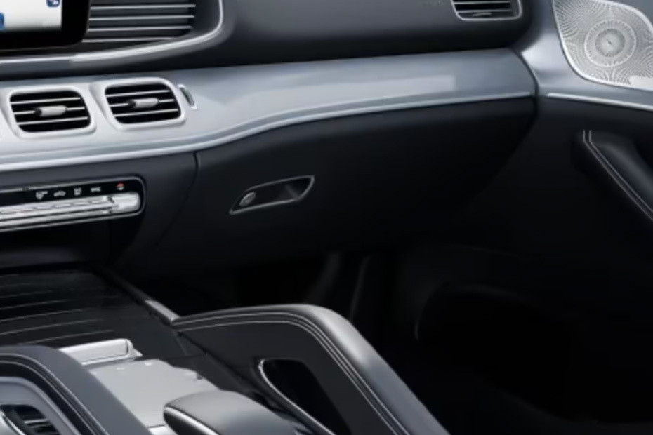 Mercedes-Benz GLE-Class Glove Box in UAE