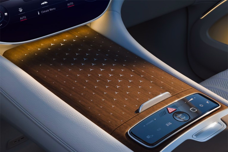 EQS SUV Front Center Divider