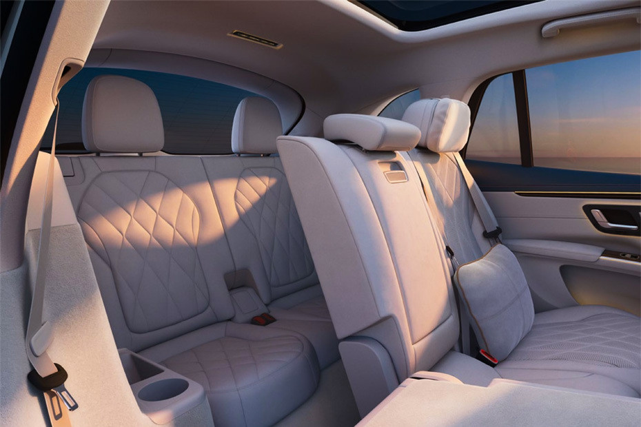 Mercedes-Benz EQS SUV Rd Row Seat