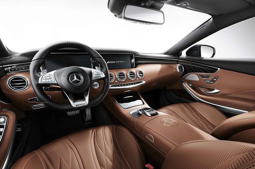 Dashboard View of S-Class Coupe