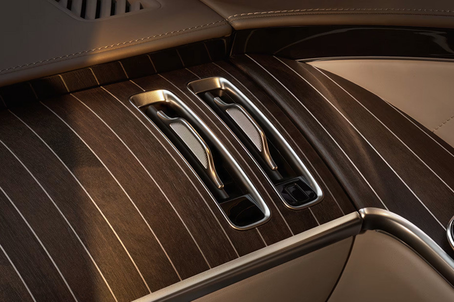 S-Class Sedan Front Side Ac Vents in UAE