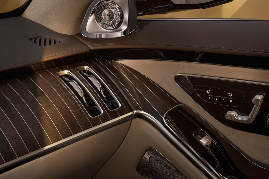 Mercedes-Benz S-Class Sedan Passengers View in UAE