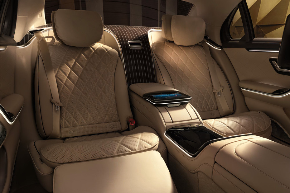 Mercedes-Benz S-Class Sedan Rear Seats