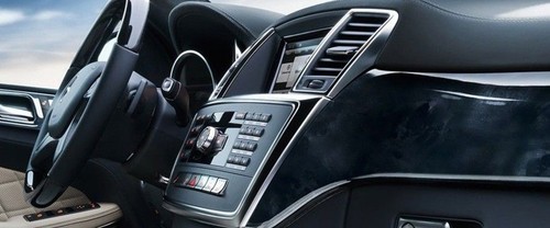 GL Class Center Console