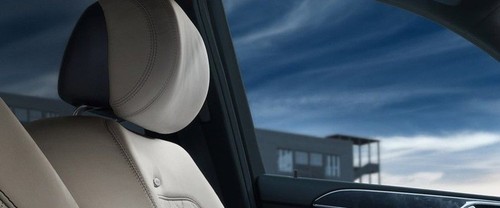 GL Class Front Seat Headrest