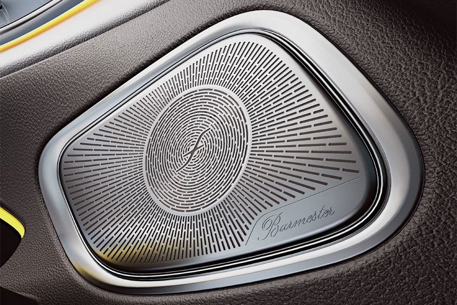 Speakers View of Mercedes-Benz GLC-Class