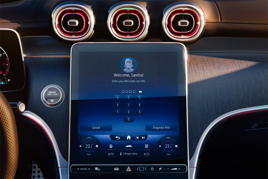 GLC-Class touch screen