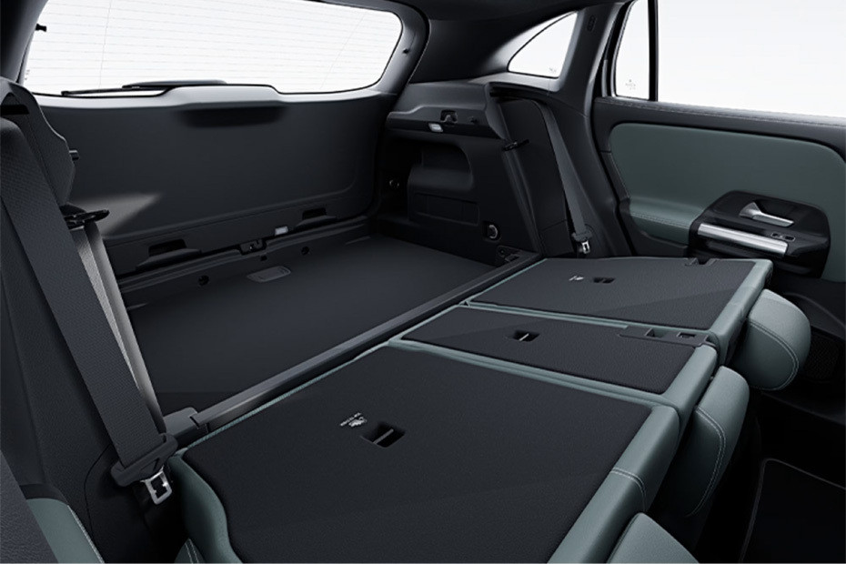 Folding Seats of Mercedes-Benz GLA-Class in UAE