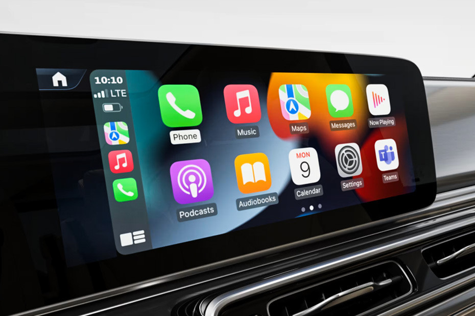 V-Class touch screen in UAE