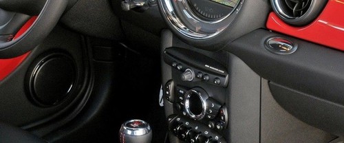 Coupe Center Console
