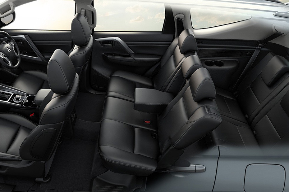 Mitsubishi Montero Sport Front And Rear Seats Together Mitsubishi Montero Sport Front And Rear Seats Together