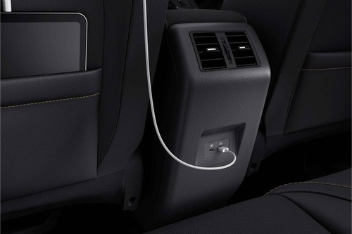 Xforce Rear AC Controls