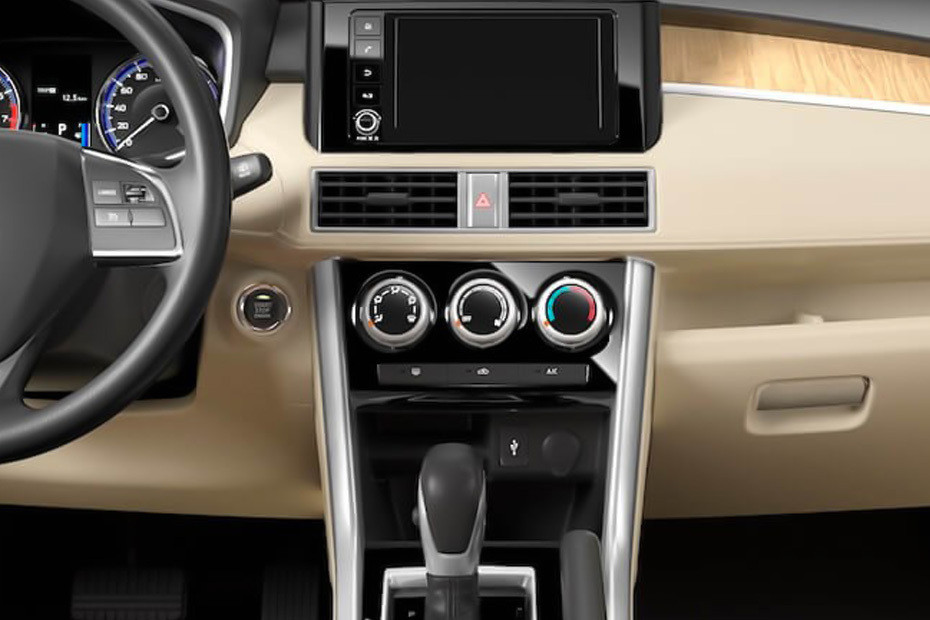Front AC Controls of Mitsubishi Xpander