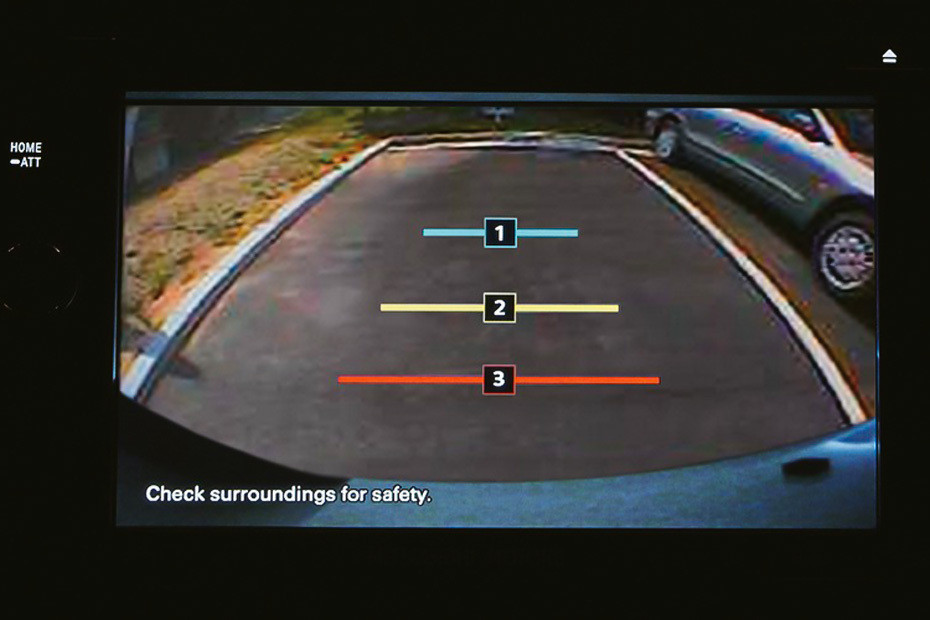 Xpander Parking Assist
