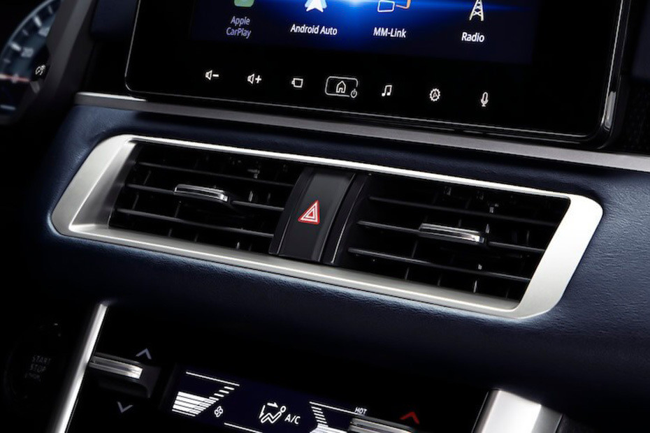 Xpander Cross Front Ac Vents