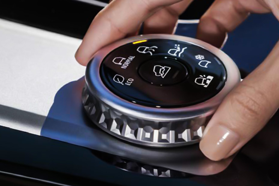 Center Controls of Mitsubishi Outlander