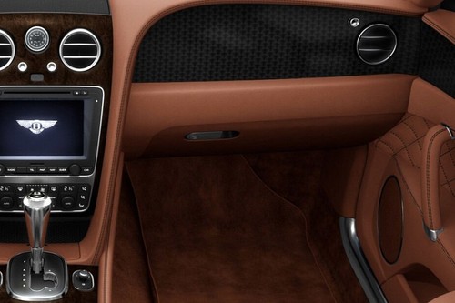 Bentley Flying Spur Glove Box