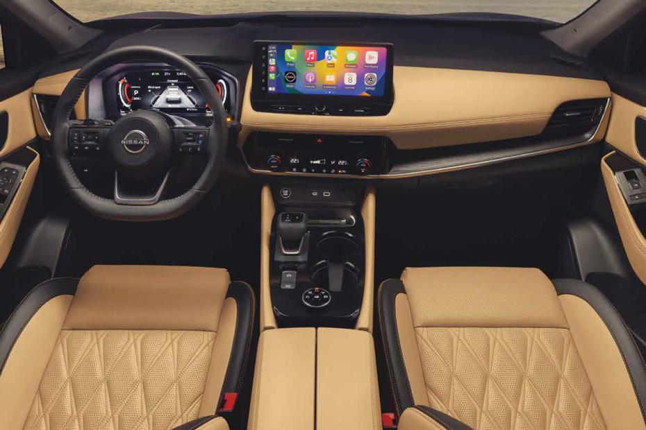 Dashboard View of X-trail in UAE