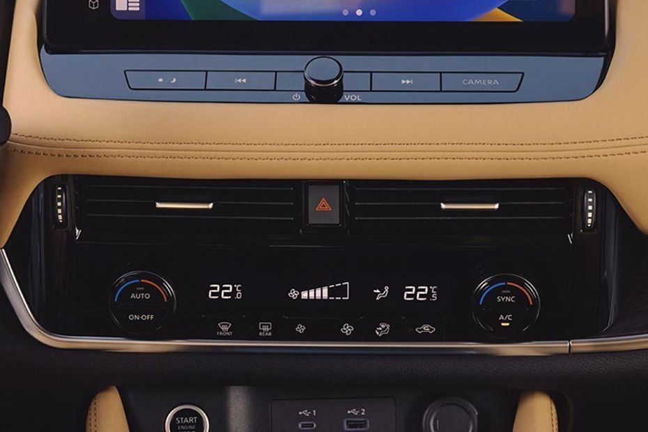 Front AC Controls of Nissan X-trail in UAE