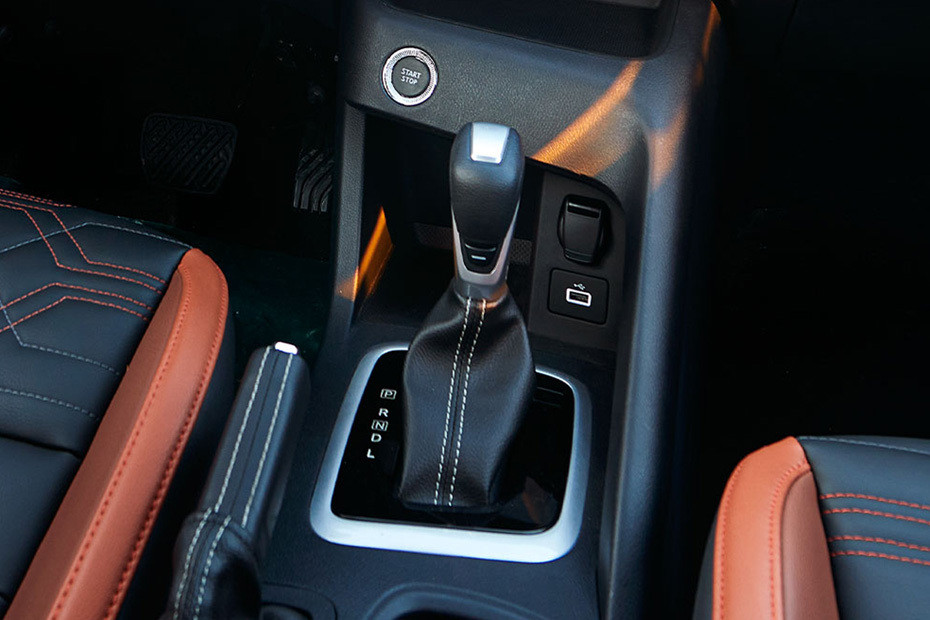 Nissan Magnite Gear Shifter in UAE