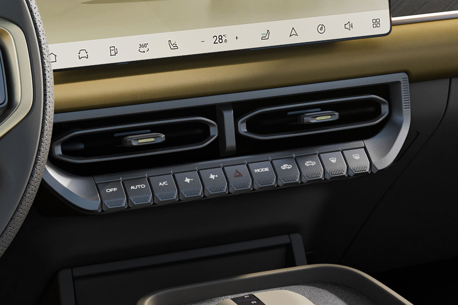 Front AC Controls of Nissan Frontier Pro in UAE