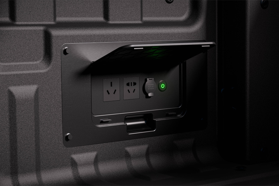 Power Accessories Outlet View of Nissan Frontier Pro in UAE