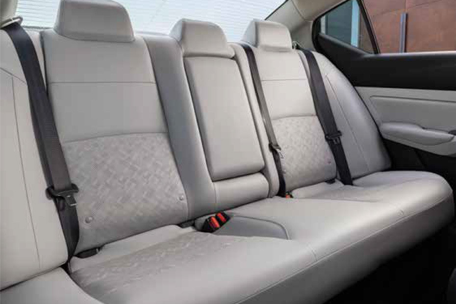 Nissan Altima Rear Seats Nissan Altima Rear Seats
