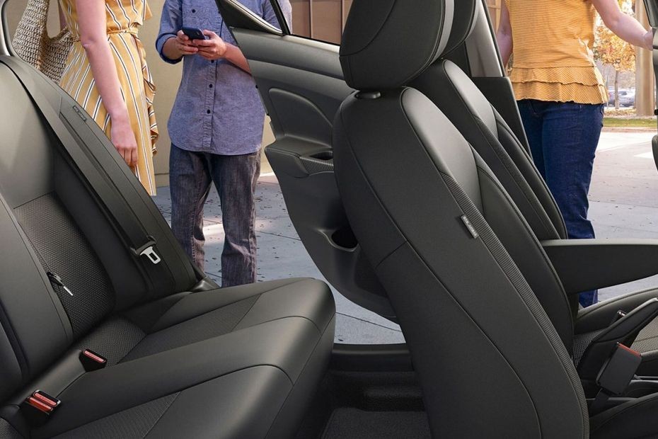 Nissan Sunny(2017-2023) Rd Row Seat in UAE