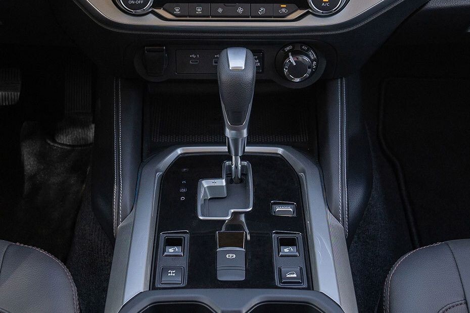 Nissan X-terra Gear Shifter in UAE