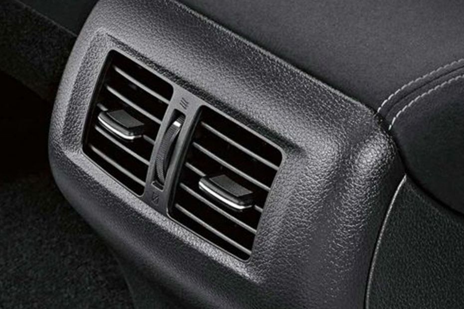 Navara Pickup Rear AC Controls in UAE