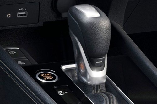 Nissan Kicks (2020-2023) Gear Shifter